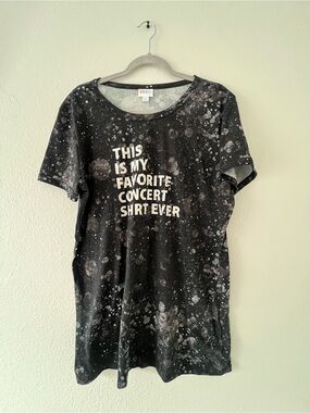 Graphic Tee "This Is My Favorite Concert Shirt Ever" - Black with Gray Splatter